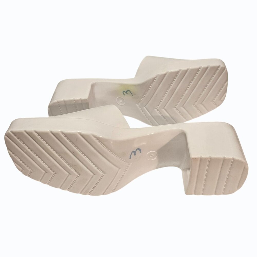 Matisse Beach White Wade Heeled Sandals Size 9M EUC 2.25" Heels - Picture 10 of 12